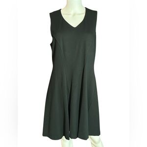 Cabi Performance Black Sleeveless, V-Neck, Flare Bottom Dress, Size‎ L (#174)